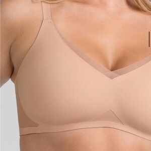 Honeylove Crossover nude bra